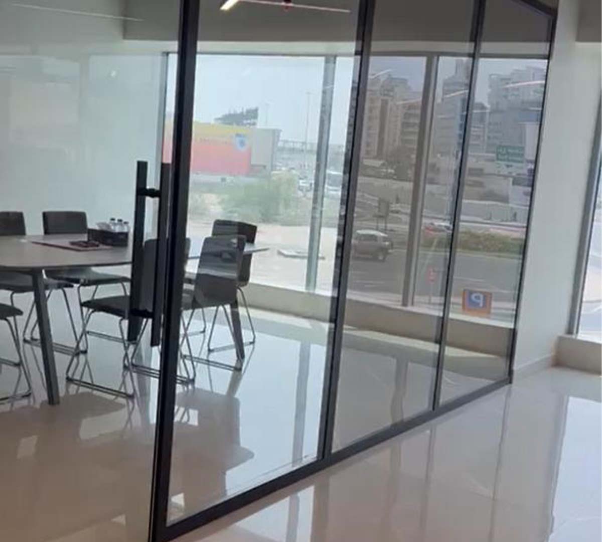 glass partition for office open workspace
